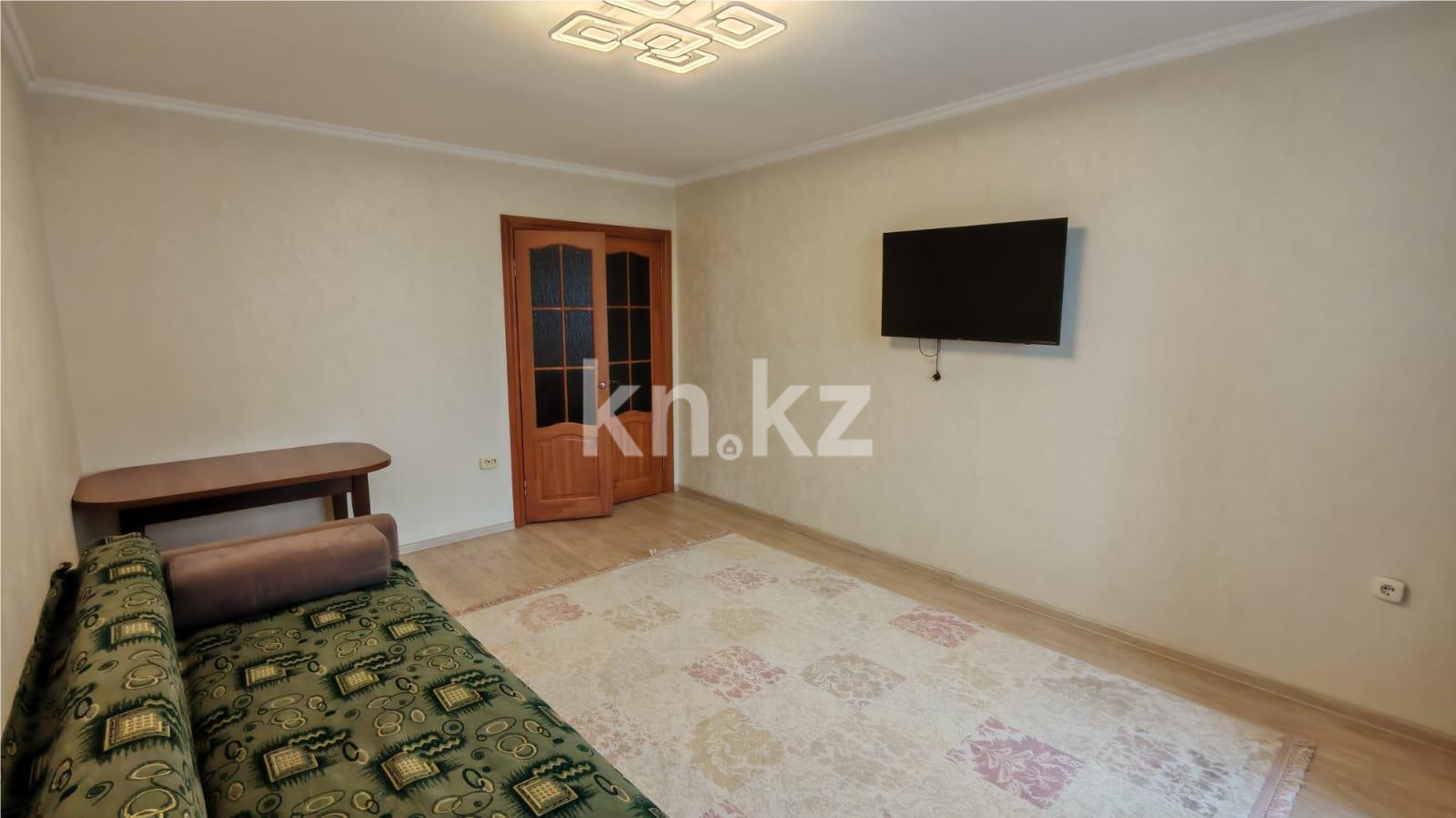 Продажа 3-комнатной квартиры, 64 м², ул. Муканова в Караганде - фото 6