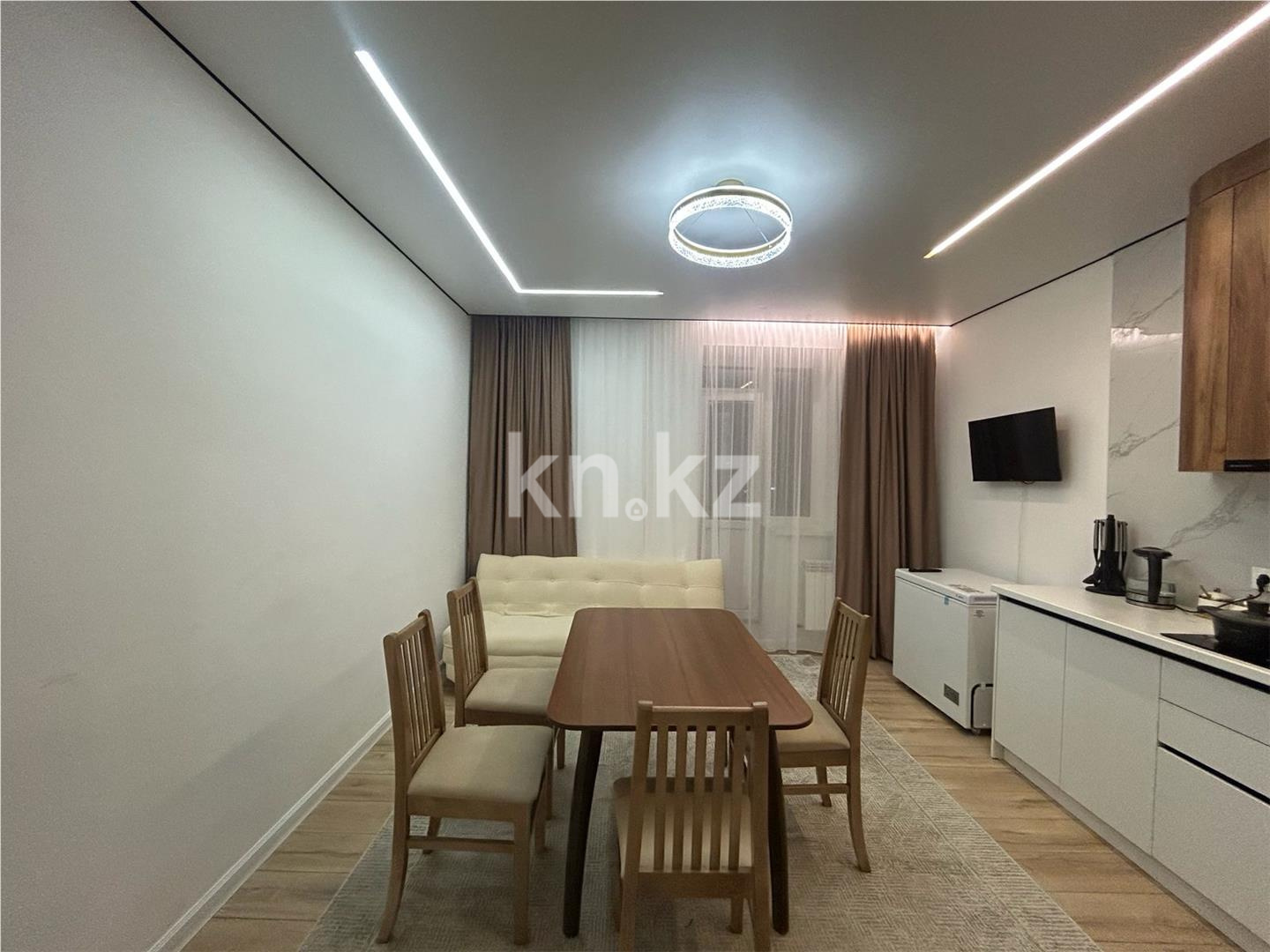 Продажа 3-комнатной квартиры, 84.5 м², ул. Бухар жырау, дом  32 в Астане - фото 9