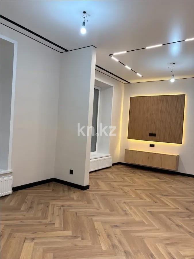 Продажа 1-комнатной квартиры, 40 м² в Астане