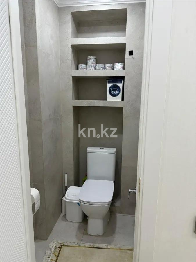 Продажа 4-комнатной квартиры, 98 м², ул. Розыбакиева, дом  61 в Алматы - фото 4