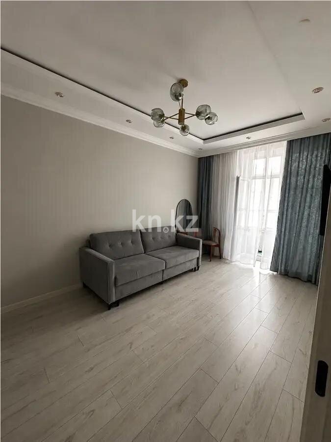 Продажа 1-комнатной квартиры, 38 м² в Астане