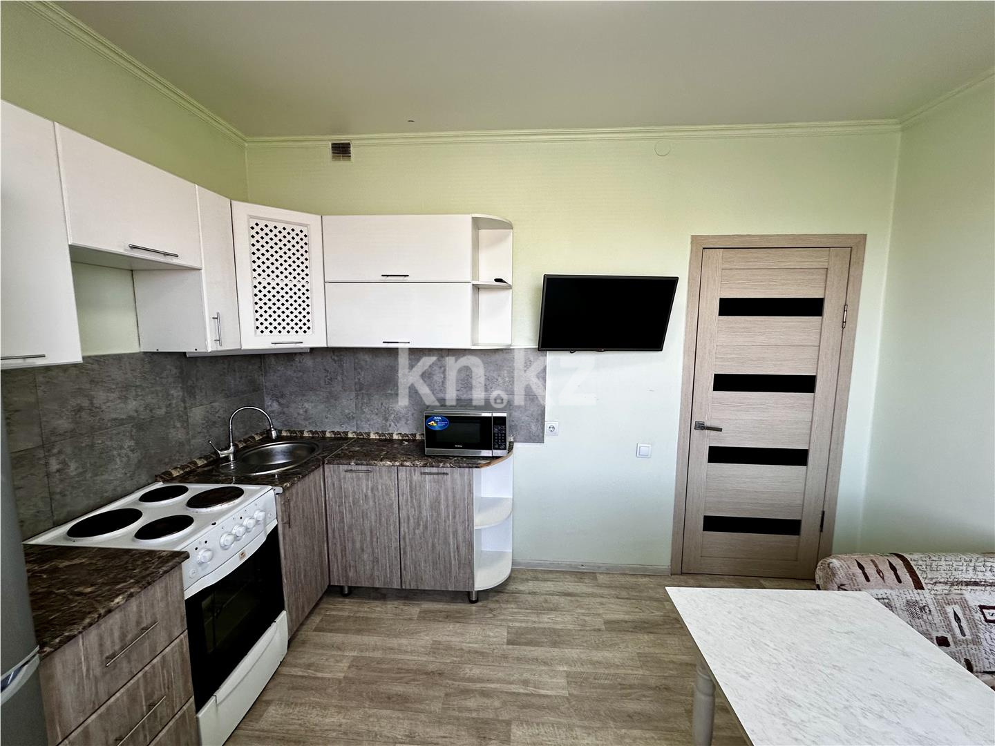 Продажа 1-комнатной квартиры, 52 м², пр. Республики в Караганде - фото 9