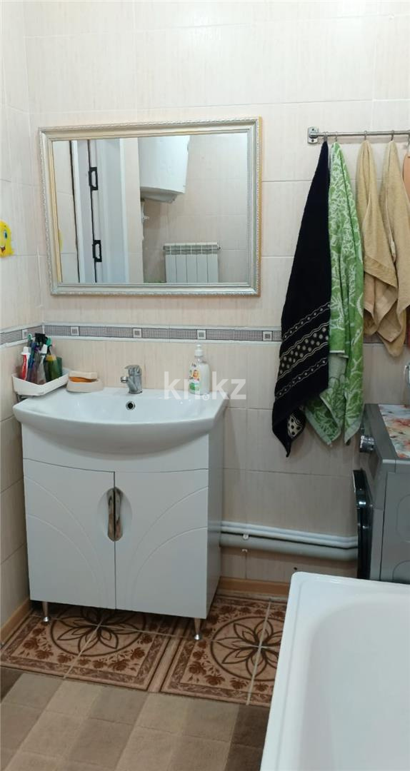 Продажа 3-комнатной квартиры, 61 м², ул. Абая в Темиртау - фото 8