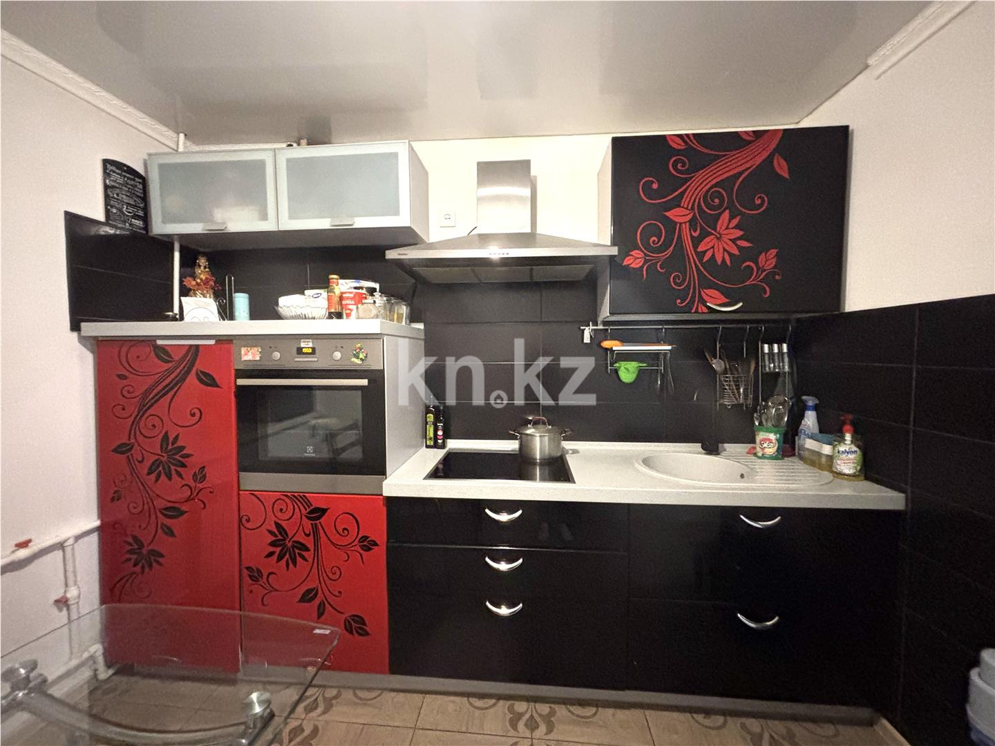 Продажа 1-комнатной квартиры, 37 м², пр. Республики, дом  4 в Караганде - фото 5