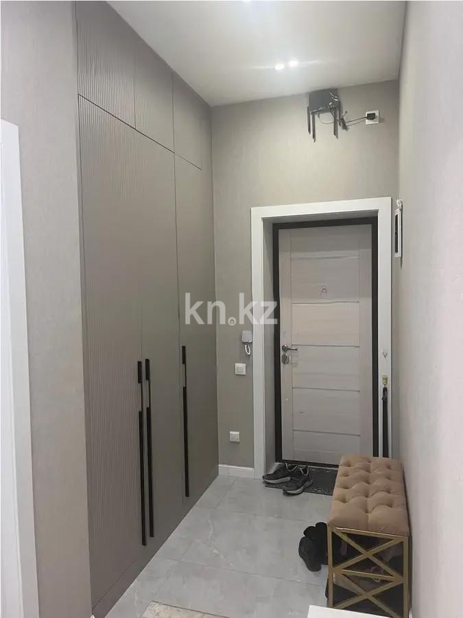 Продажа 2-комнатной квартиры, 75 м², ул. Муканова, дом  41/23 в Караганде - фото 6