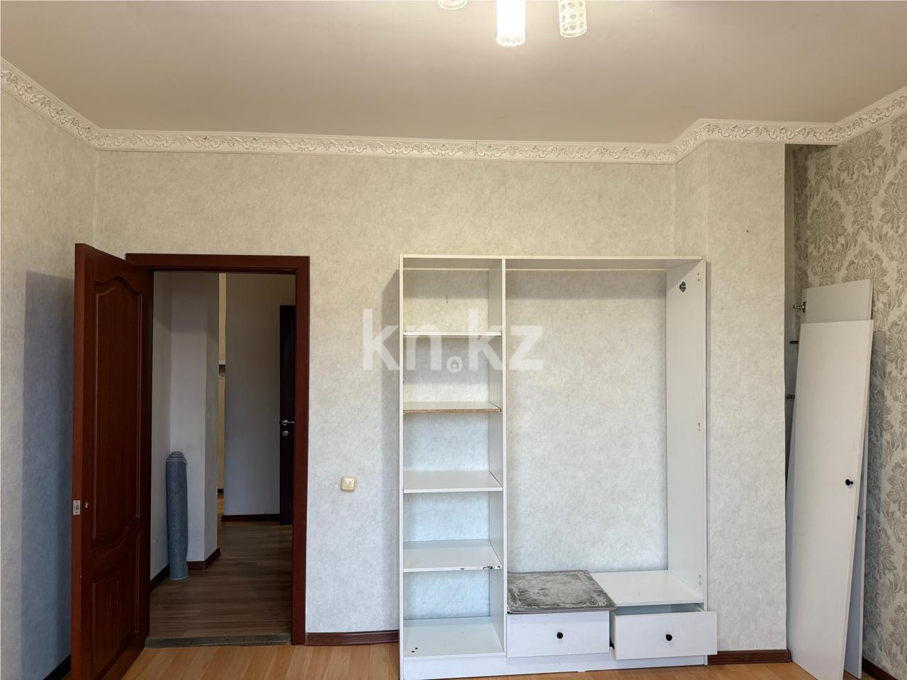 Продажа 3-комнатной квартиры, 80 м², пр. Шахтеров в Караганде - фото 7