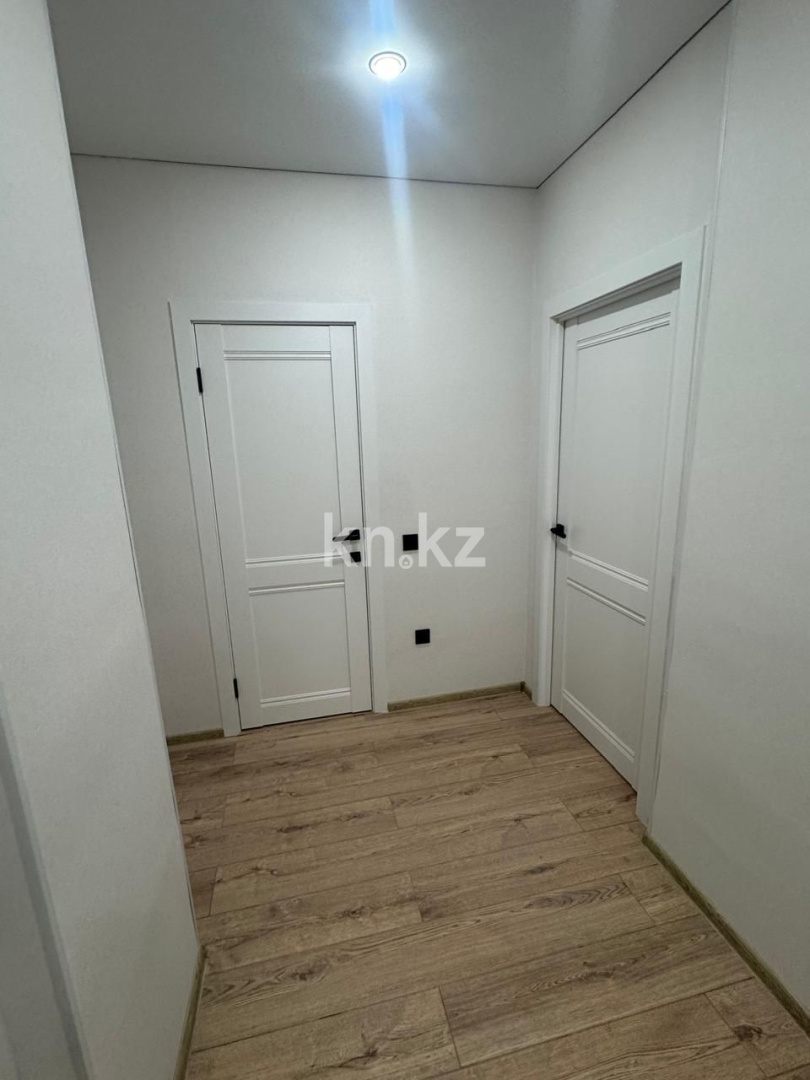 Продажа 3-комнатной квартиры, 90 м², ул. Байтурсынова, дом  42 в Астане - фото 2