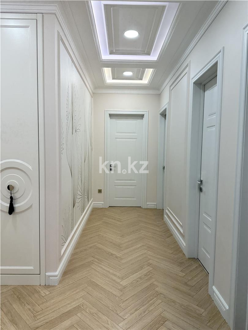 Продажа 3-комнатной квартиры, 115 м², мкр. Степной-2, дом  9/2 в Караганде - фото 19