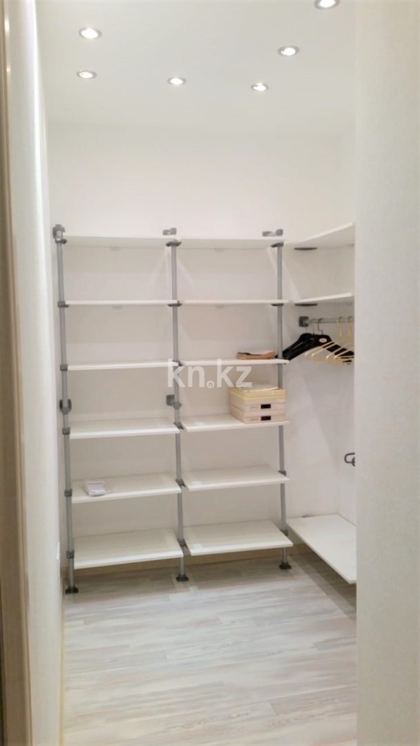 Аренда 1-комнатной квартиры посуточно, 50 м², пр. Абылай хана, дом  49 в Астане - фото 8