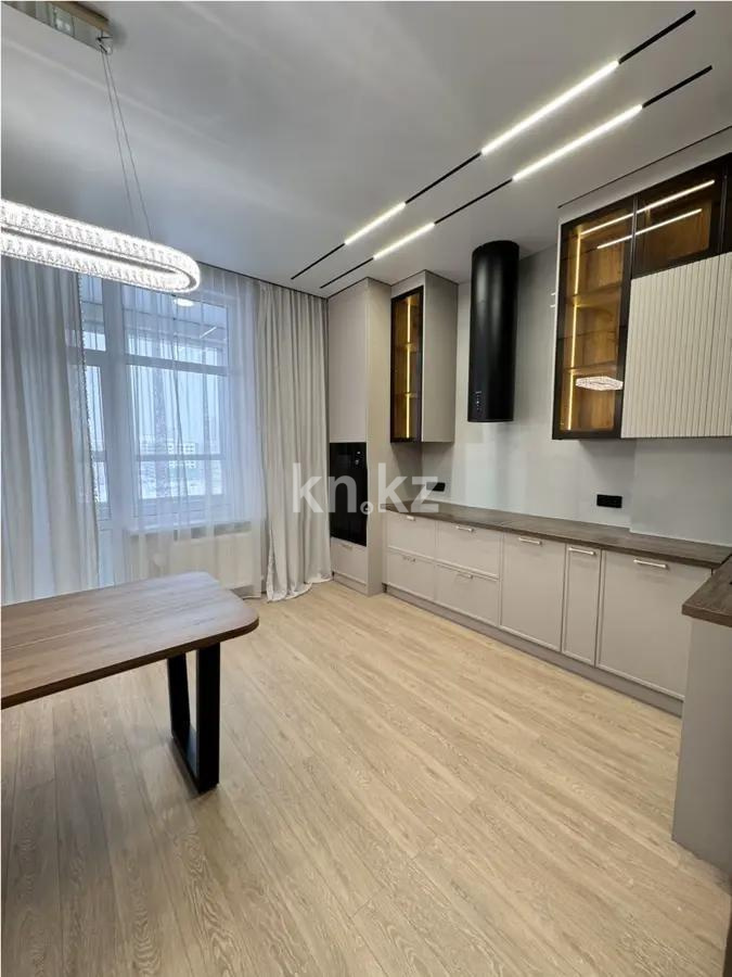 Продажа 3-комнатной квартиры, 102 м², пр. Улы Дала, дом  27/1 в Астане - фото 4