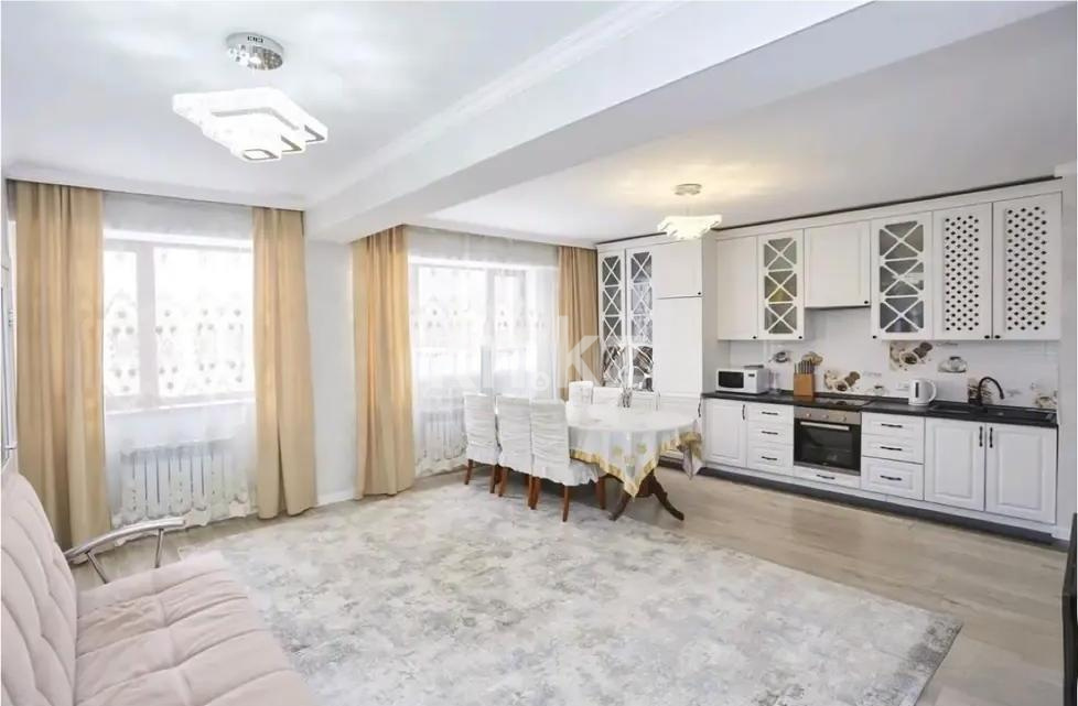 Продажа 3-комнатной квартиры, 77 м², ул. Нуршайыкова, дом  10 в Астане