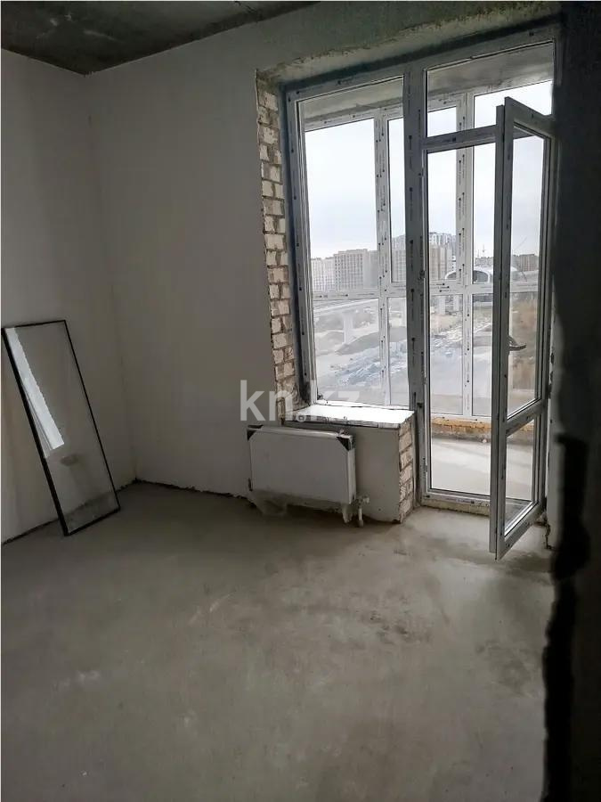 Продажа 1-комнатной квартиры, 35 м², ул. Нажимеденова, дом  52б в Астане - фото 2