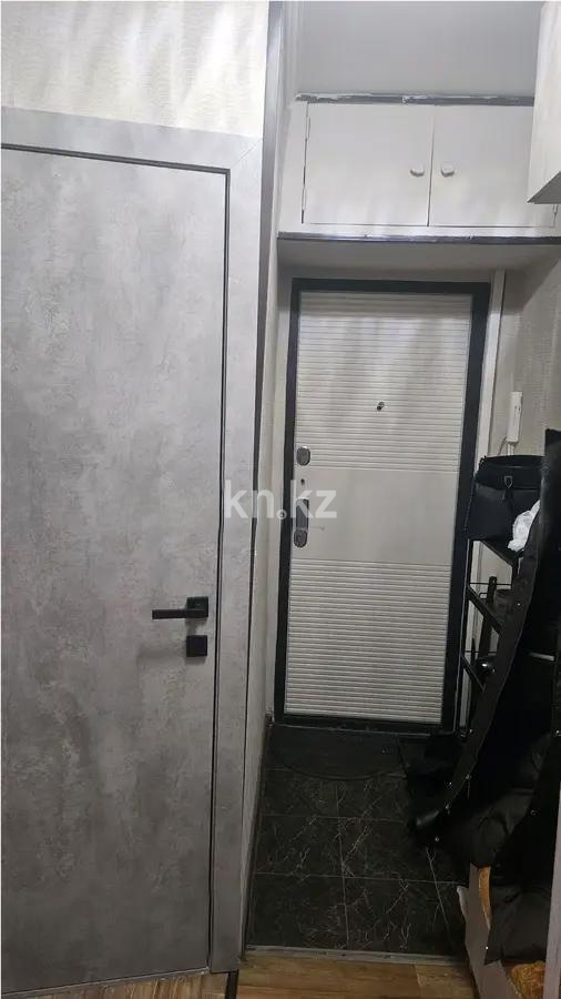 Продажа 3-комнатной квартиры, 48 м², 18 мкр., дом  17 в Караганде - фото 6