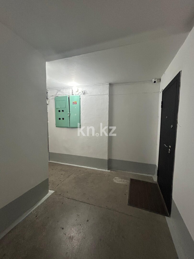 Продажа 1-комнатной квартиры, 38 м² в Усть-Каменогорске - фото 13