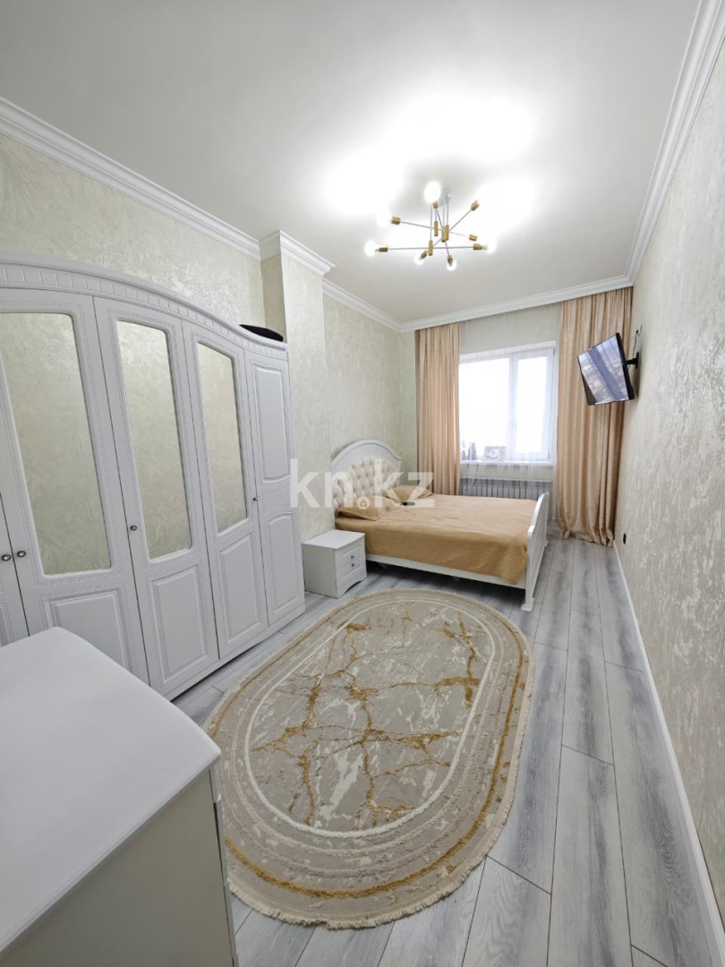 Продажа 4-комнатной квартиры, 90 м², ул. Дюсембекова, дом  44/2 в Караганде - фото 9