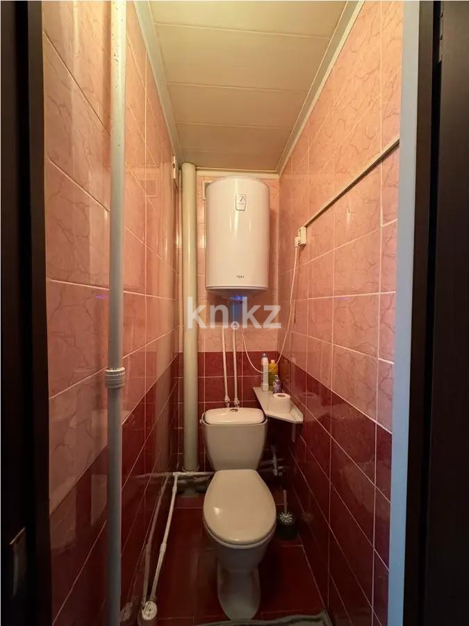 Продажа 2-комнатной квартиры, 48 м², 18-й мкр., дом  8 в Караганде - фото 4