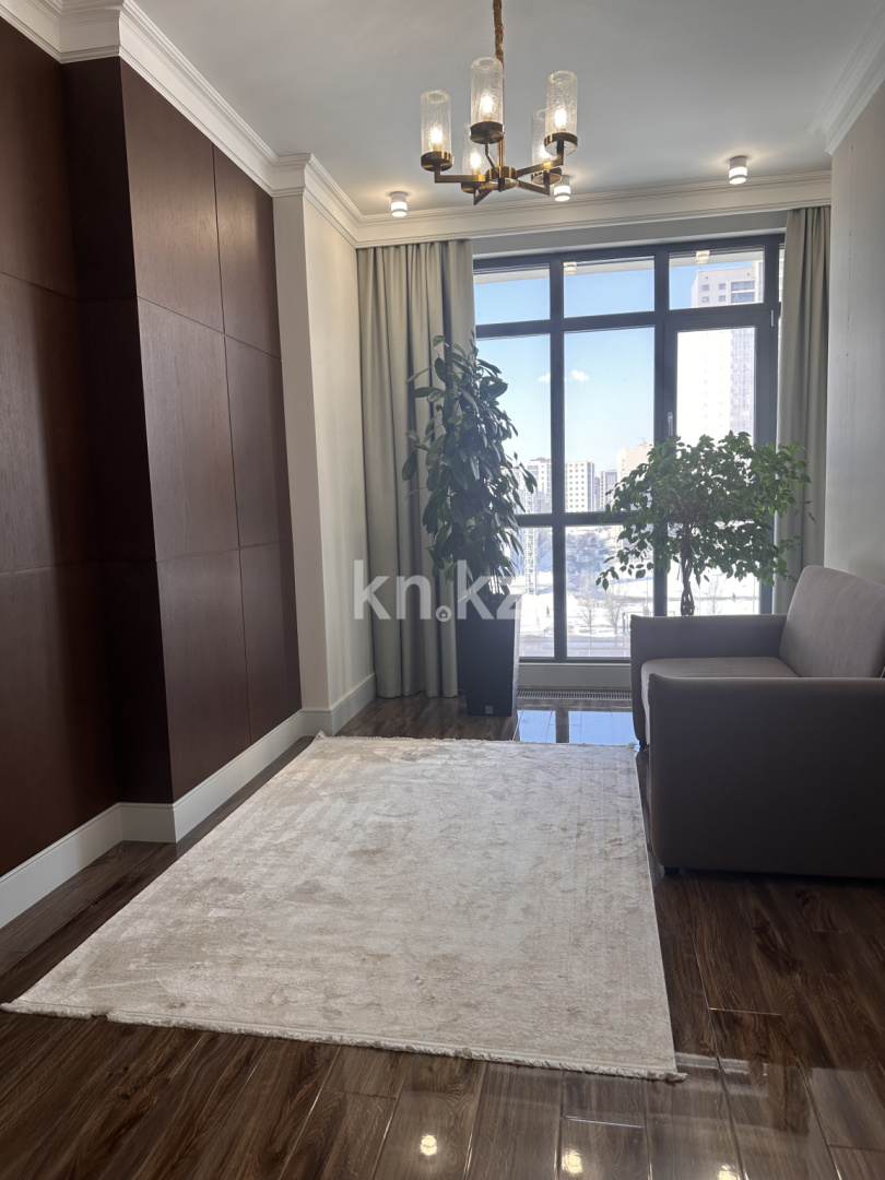 Продажа 5-комнатной квартиры, 162 м², ул. Керей, Жанибек хандар в Астане - фото 9