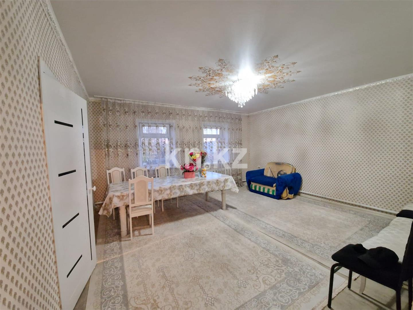 Продажа 4-комнатного дома, 75.5 м², ул. Неверова в Караганде