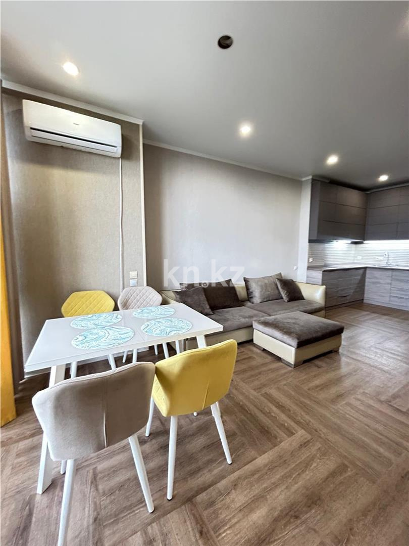 Продажа 2-комнатной квартиры, 65 м², ул. Алиханова, дом  37/4 в Караганде - фото 16