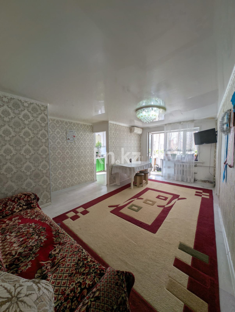 Продажа 3-комнатной квартиры, 53.7 м² в Уральске - фото 3