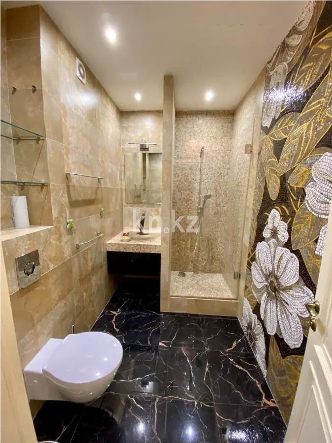 Продажа 5-комнатной квартиры, 217 м², ул. Ходжанова, дом  81 в Алматы - фото 8