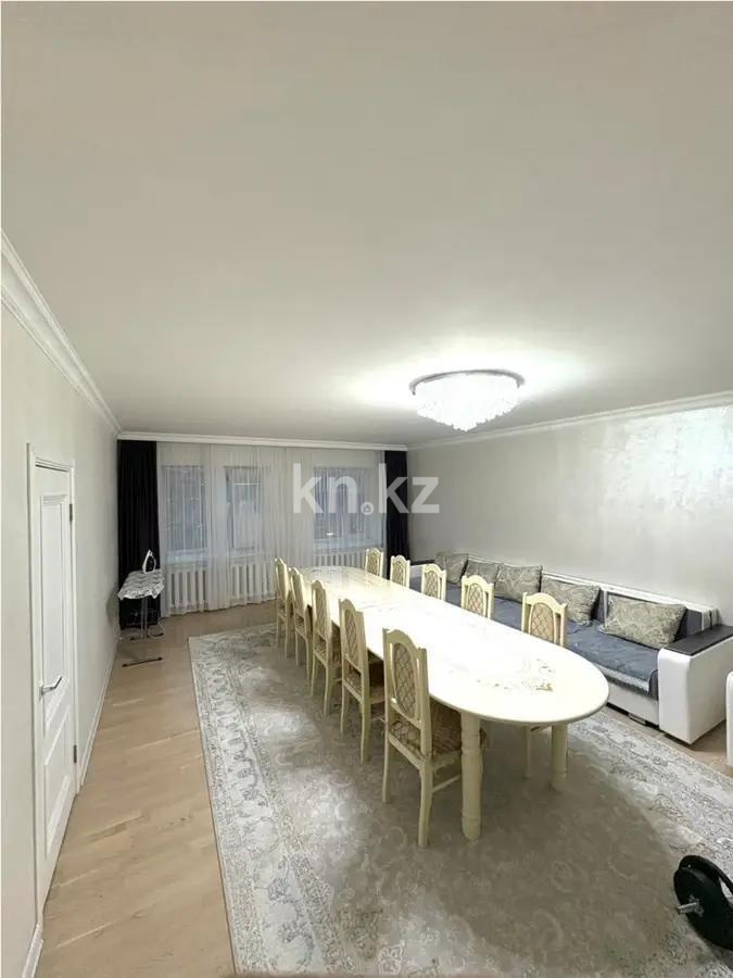 Продажа 6-комнатной квартиры, 260 м² в Астане