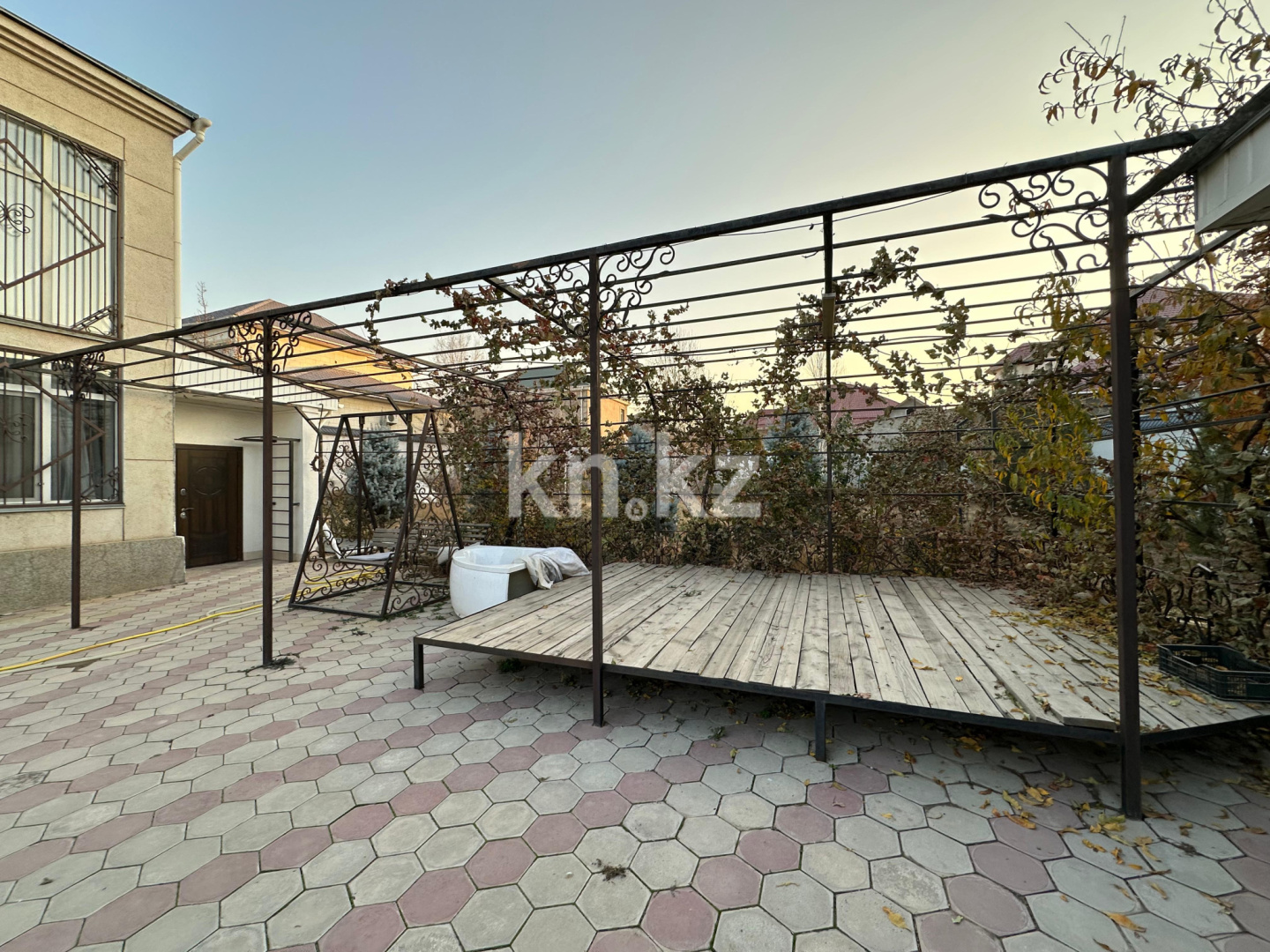 Продажа 7-комнатного дома, 380 м², мкр-н Самал-2, дом  111 в Шымкенте - фото 20