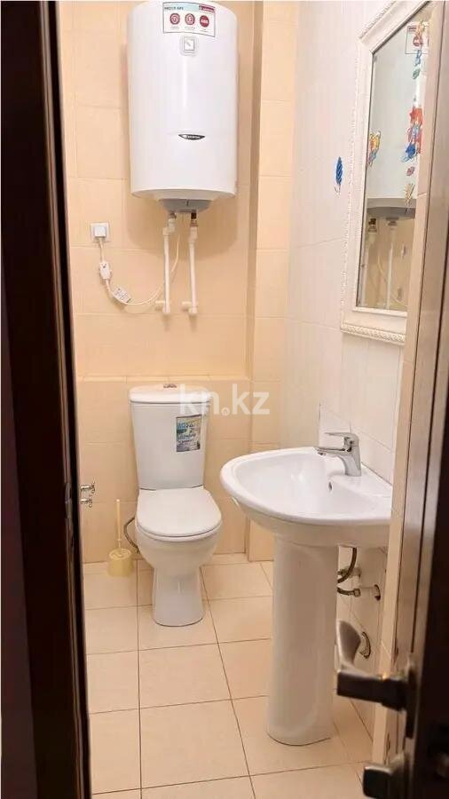 Продажа 2-комнатной квартиры, 68 м² в Караганде - фото 6