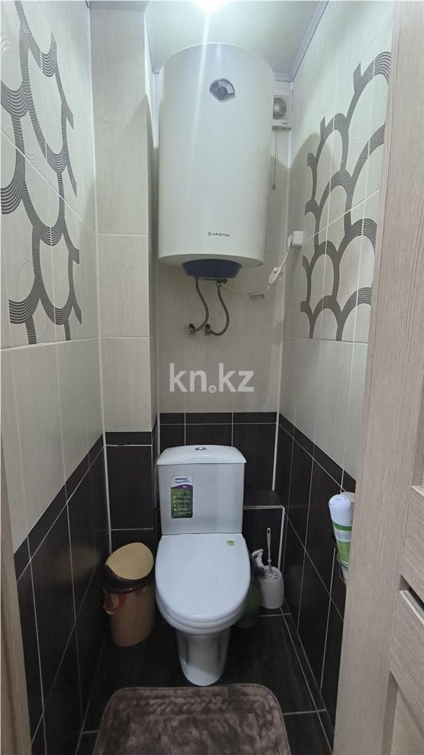 Продажа 3-комнатной квартиры, 64 м², мкр. Гульдер-1 в Караганде - фото 16