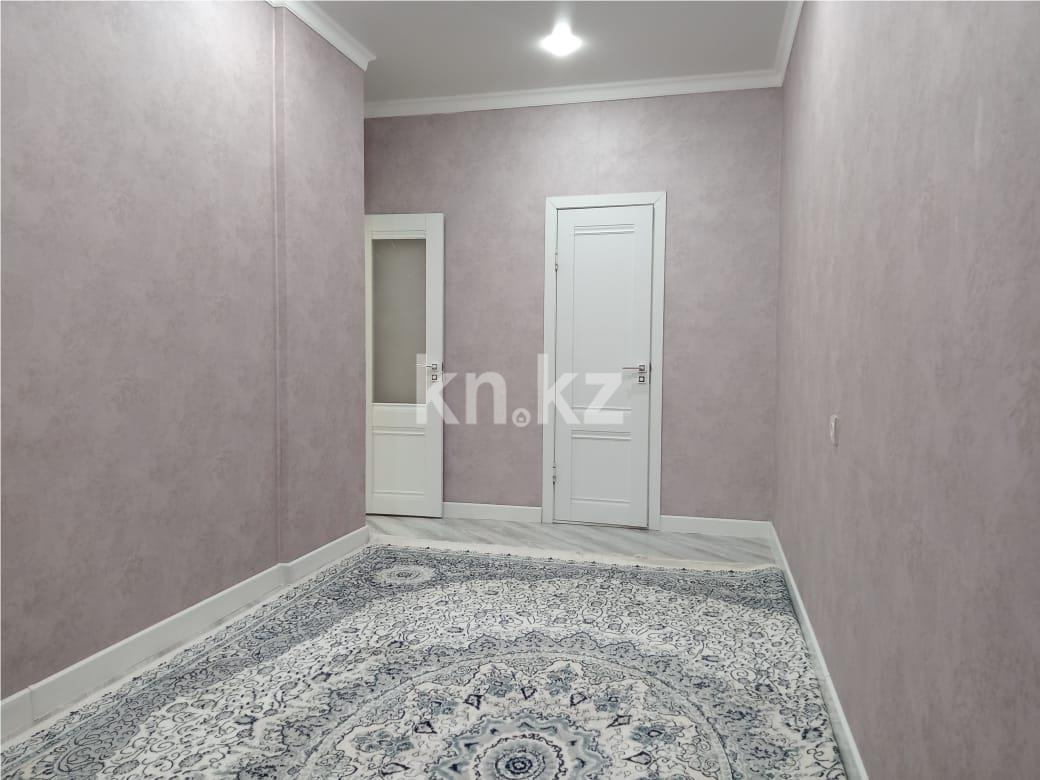 Продажа 4-комнатной квартиры, 140 м², пр. Шахтеров в Караганде - фото 20