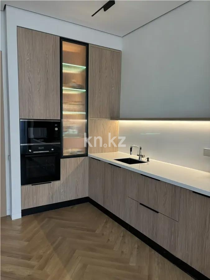 Продажа 4-комнатной квартиры, 115 м², пр. Абая, дом  119 в Алматы - фото 2