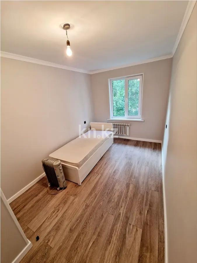 Продажа 3-комнатной квартиры, 59 м², мкр-н 4, дом  21 в Алматы