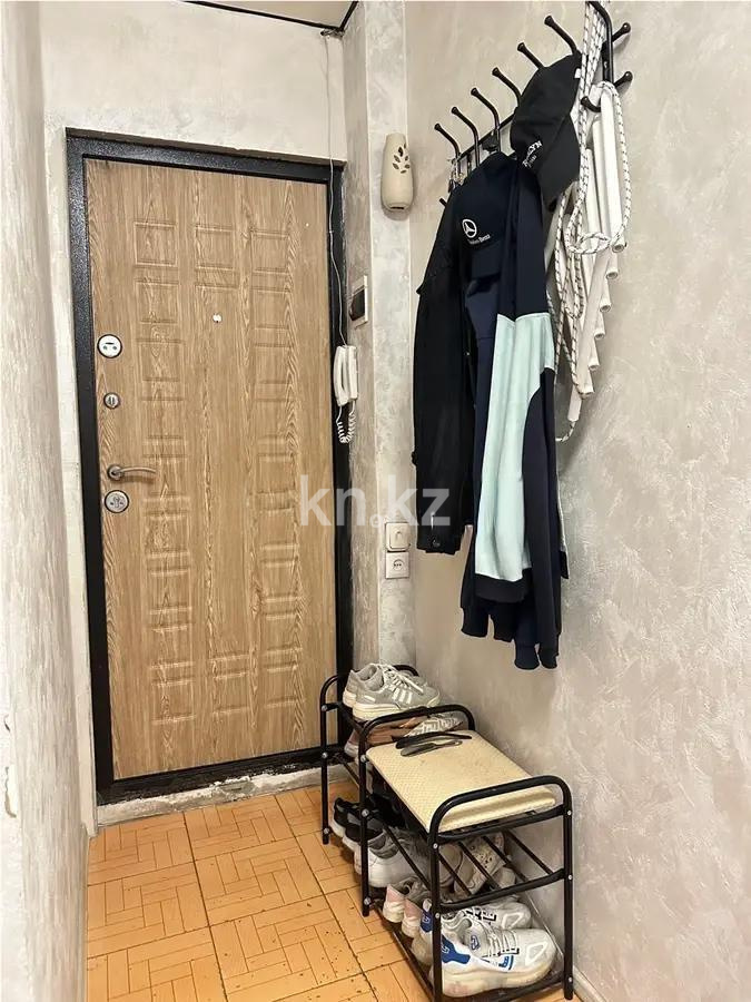 Продажа 2-комнатной квартиры, 48 м², 17-й мкр., дом  44 в Караганде - фото 5