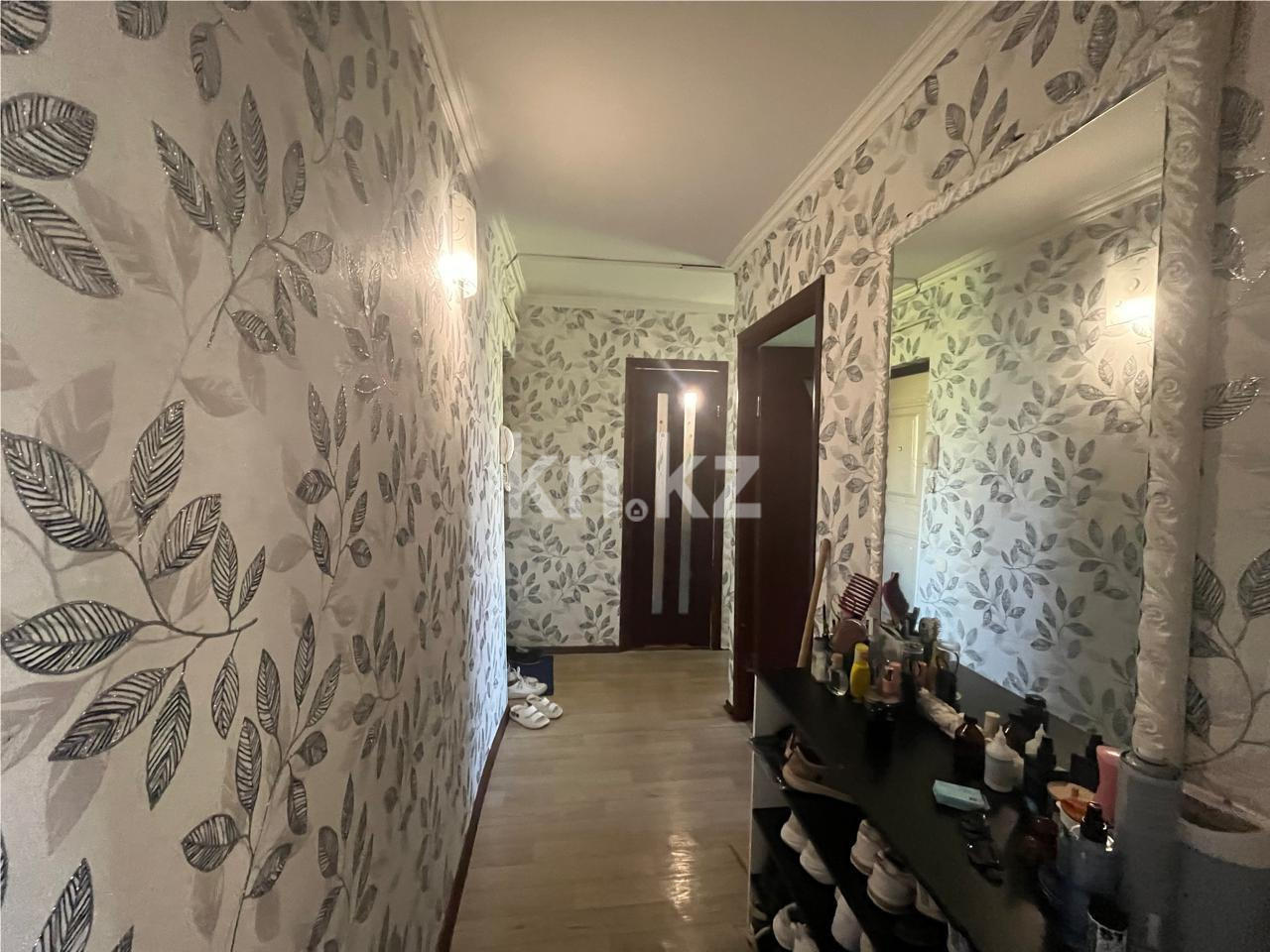 Продажа 4-комнатной квартиры, 63 м², пр. Строителей, дом  17 в Караганде - фото 12