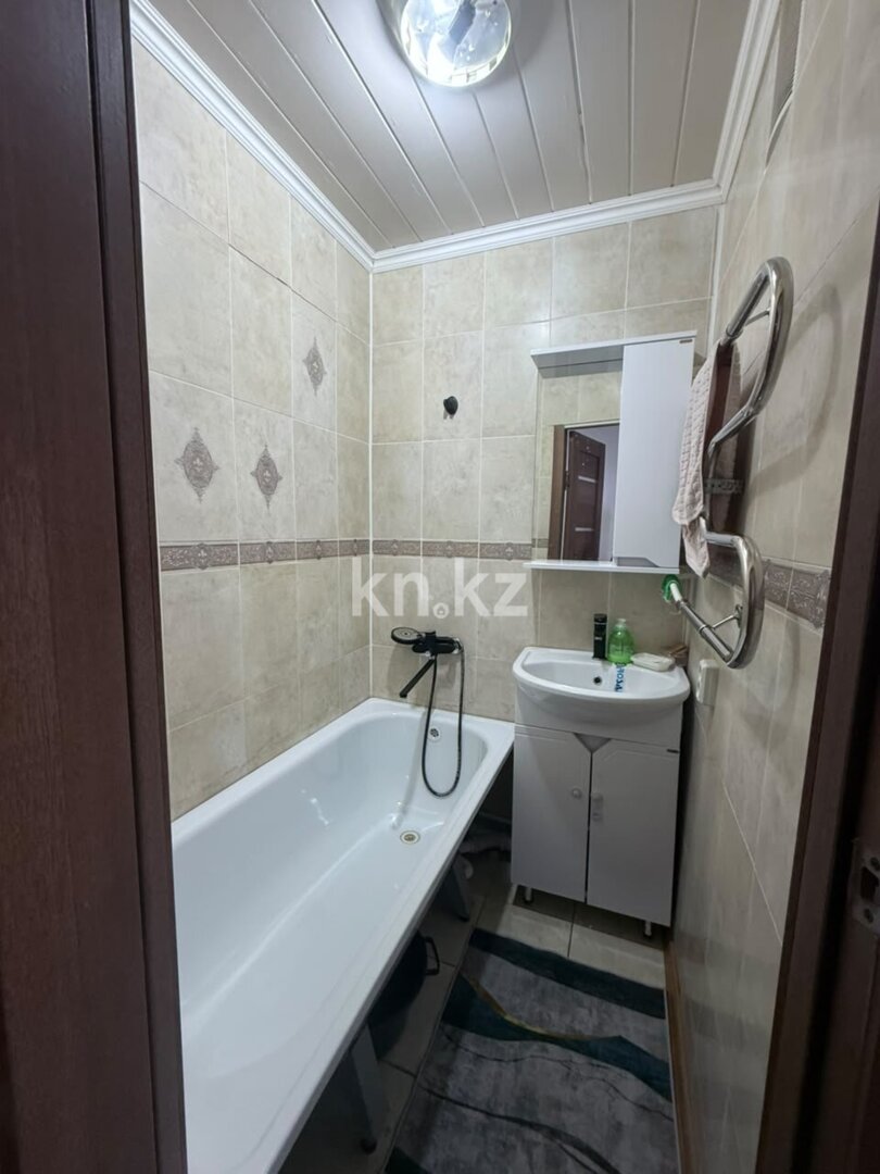 Продажа 2-комнатной квартиры, 47.8 м² в Караганде - фото 8