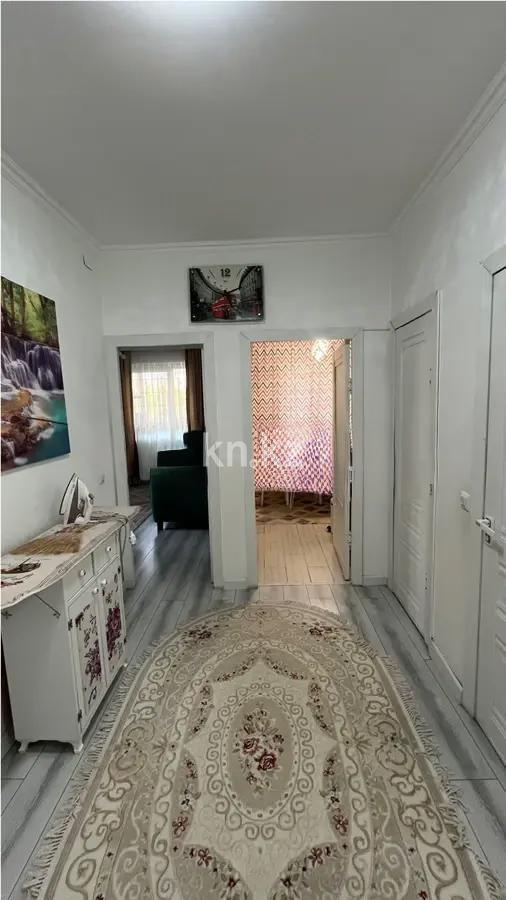 Продажа 3-комнатной квартиры, 68 м², мкр-н Самал-1, дом  23 в Алматы - фото 2
