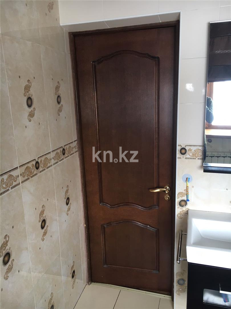 Продажа 6-комнатного дома, 343 м², ул. Жандарбековой в Караганде - фото 30