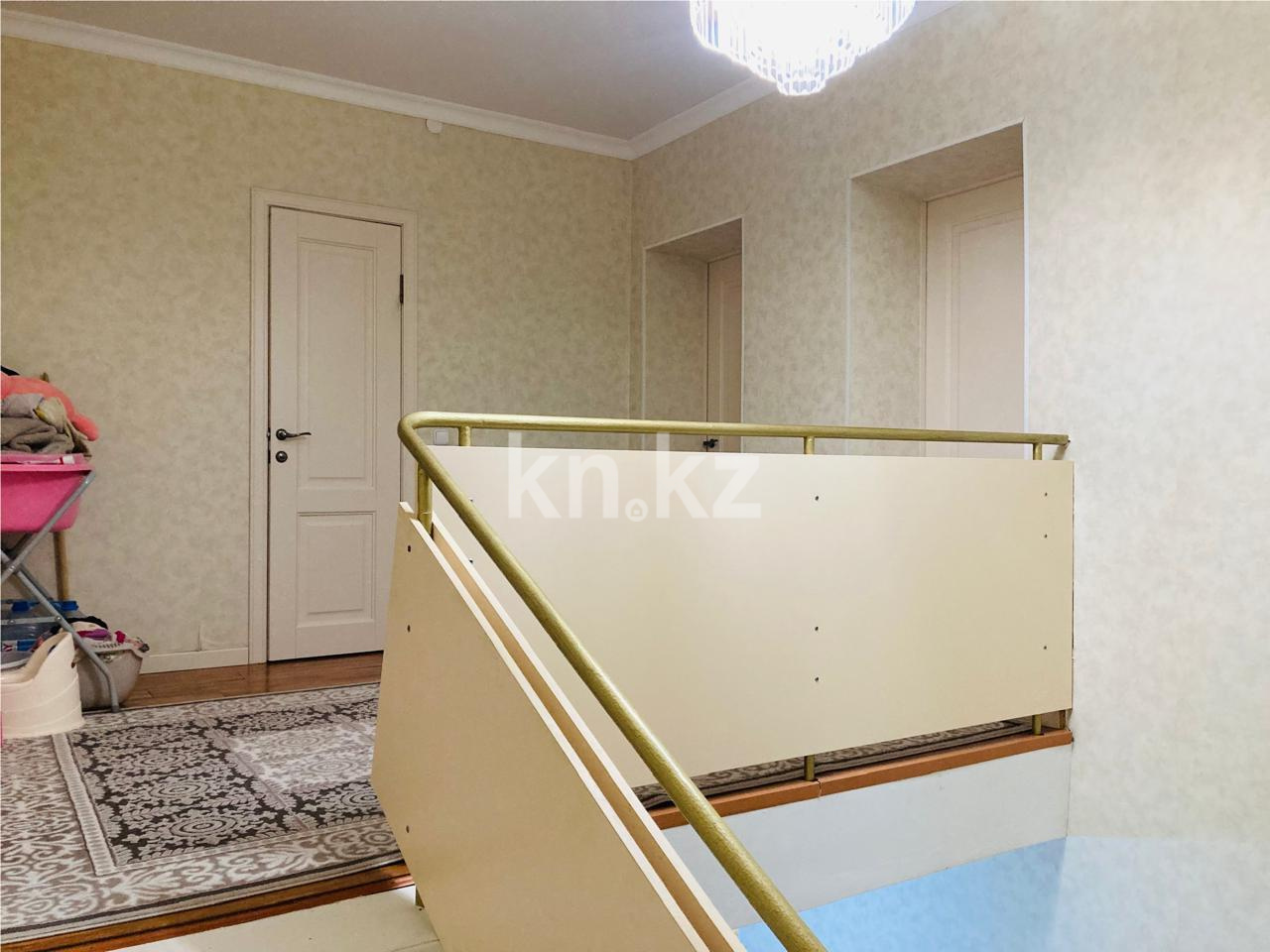 Продажа 5-комнатной квартиры, 179 м², мкр-н Голубые Пруды в Караганде - фото 21