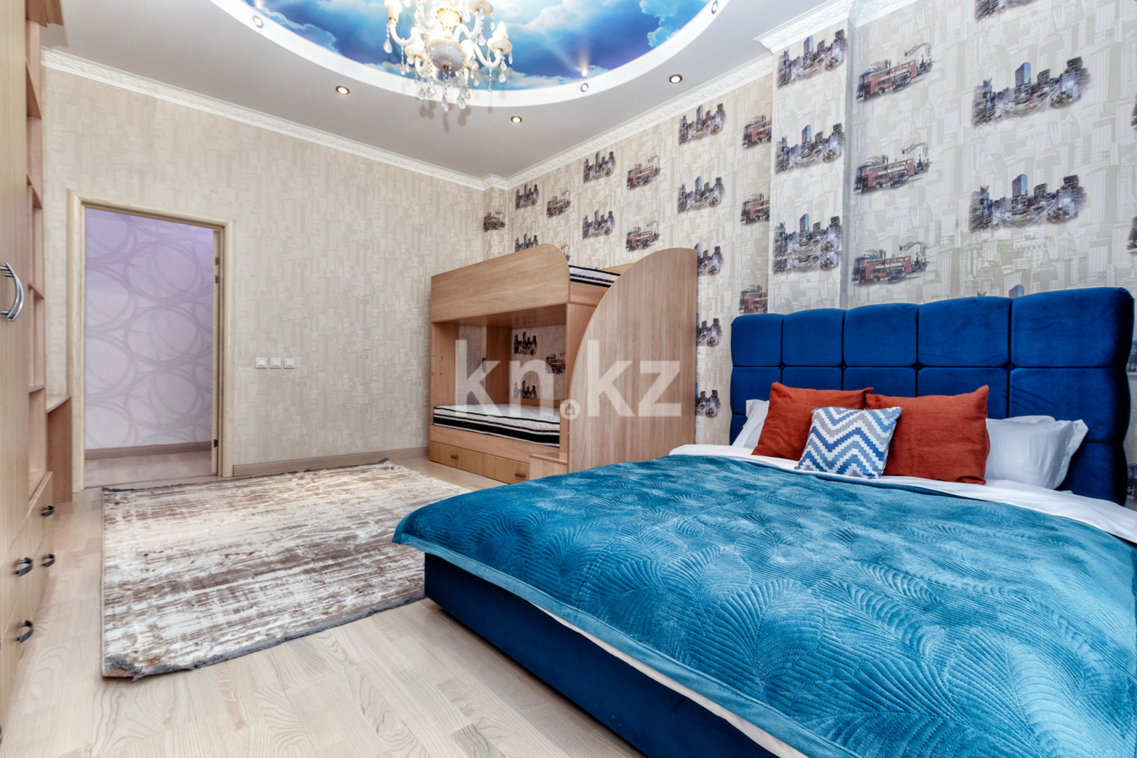 Аренда 3-комнатной квартиры посуточно, 130 м², ул. Керей, Жанибек хандар, дом  14/2 - ул. Сауран в Астане - фото 5