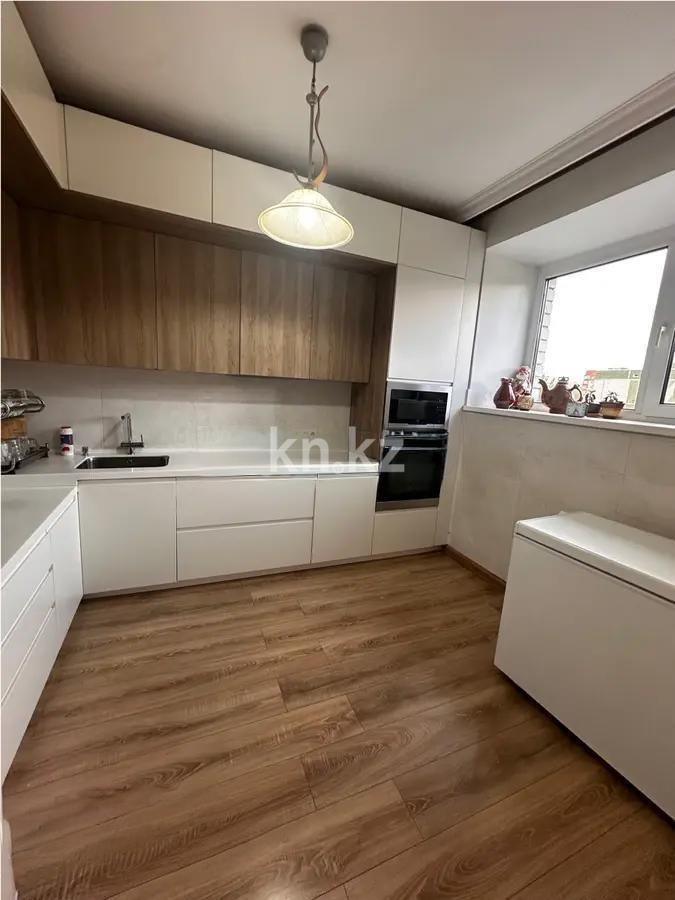 Продажа 4-комнатной квартиры, 121.3 м² в Астане - фото 4