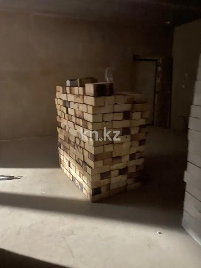 Продажа 1-комнатной квартиры, 40 м², ул. Муканова, дом  55/2 в Караганде - фото 2