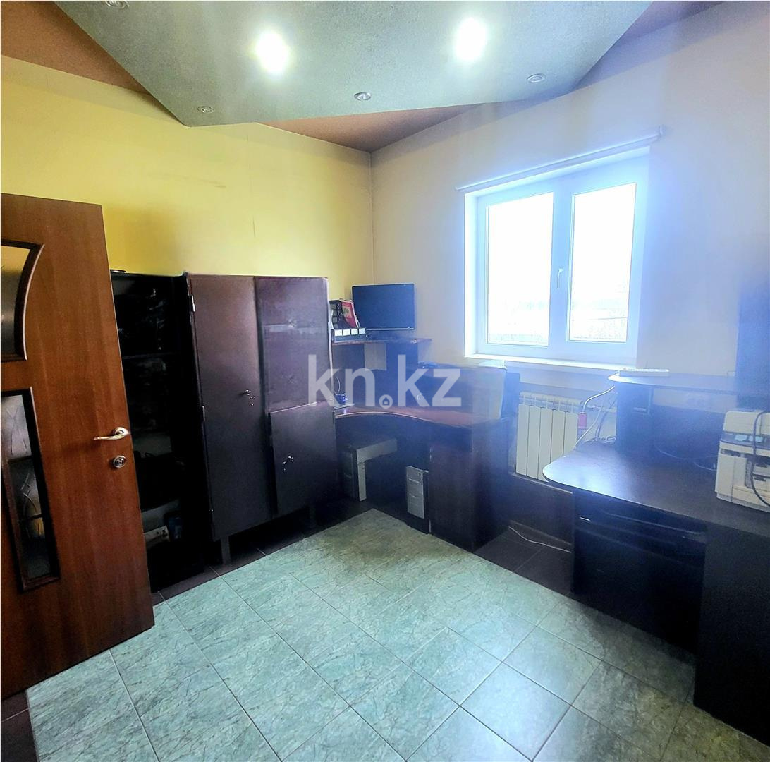 Продажа 7-комнатного дома, 215 м² в Темиртау - фото 15