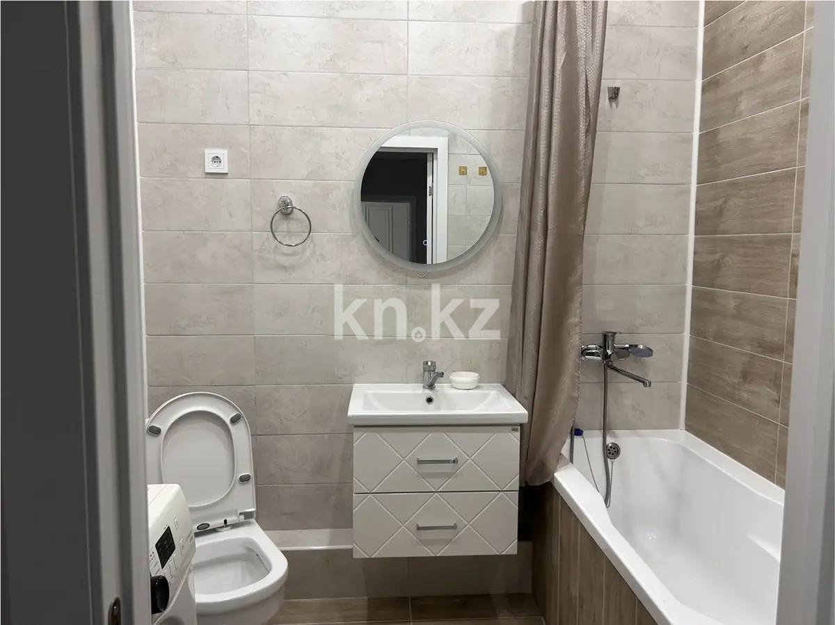 Продажа 2-комнатной квартиры, 61 м², ул. Толе би, дом  285/8 в Алматы - фото 4