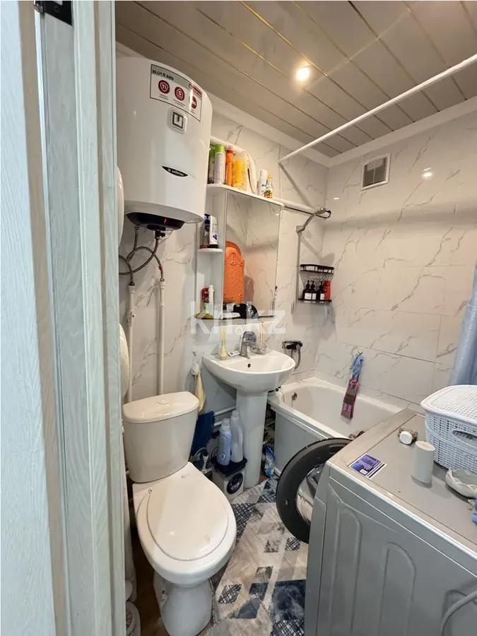 Продажа 2-комнатной квартиры, 45 м², ул. Ержанова, дом  39 в Караганде - фото 6