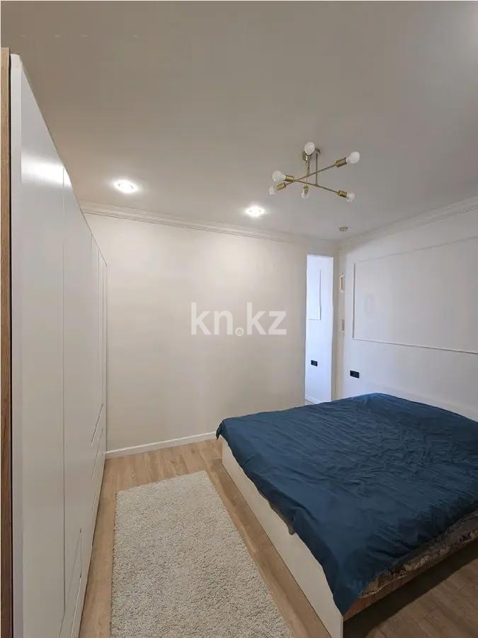 Продажа 3-комнатной квартиры, 71 м², ул. Жолымбет, дом  65 в Алматы - фото 2