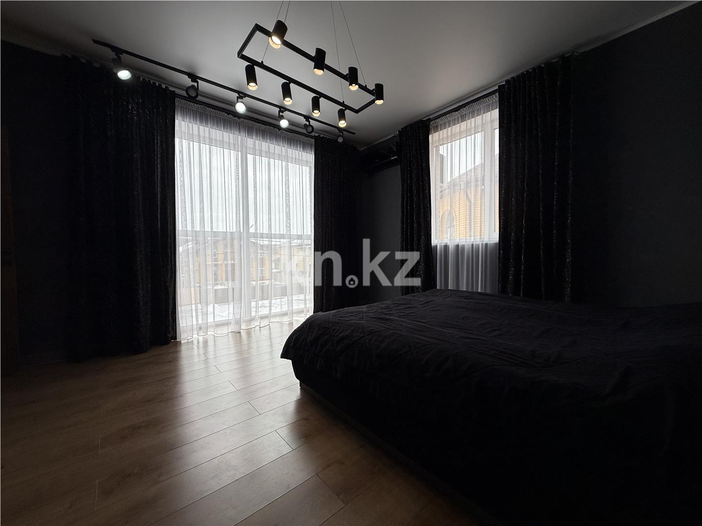 Продажа 5-комнатного дома, 360 м² в Караганде - фото 17