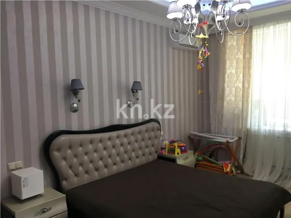 Продажа 4-комнатной квартиры, 118 м², ул. Омаровой, дом  37 в Алматы - фото 3