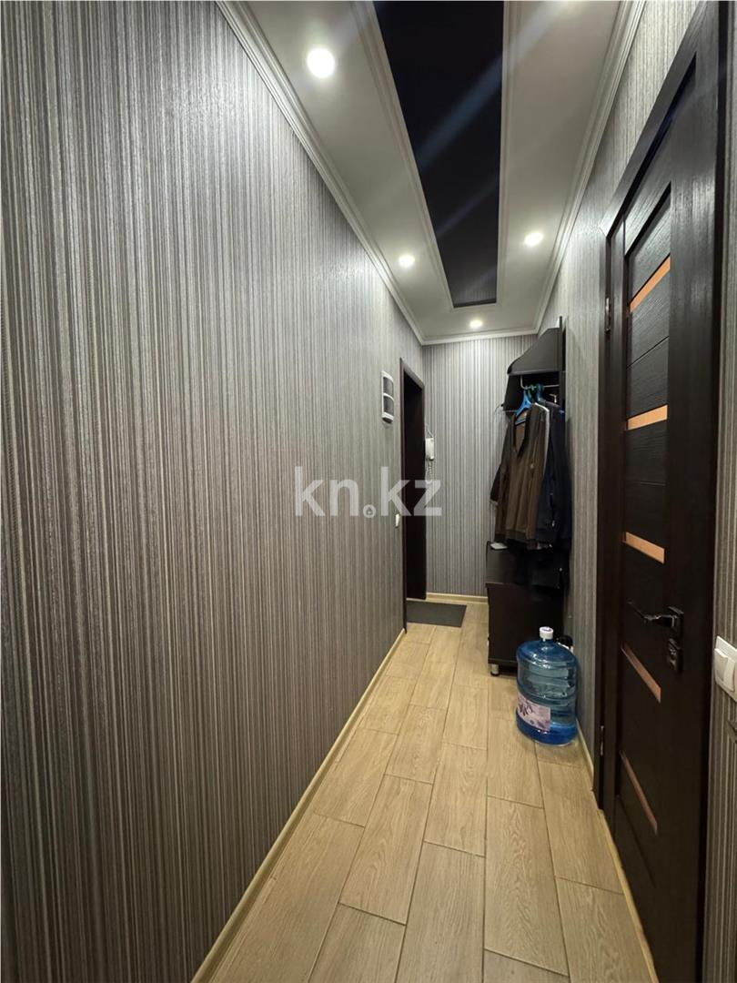 Продажа 1-комнатной квартиры, 30 м², пр. Бухар-жырау в Караганде - фото 8