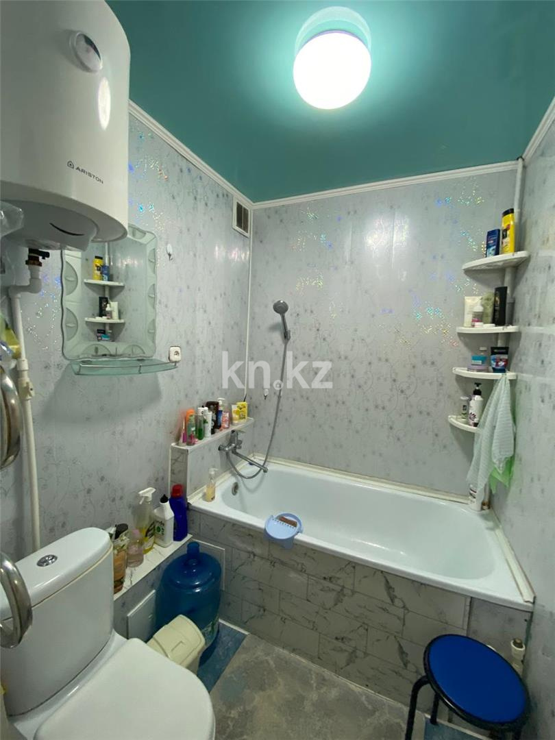 Продажа 1-комнатной квартиры, 31 м², мкр-н 12, дом  1 в Караганде - фото 5