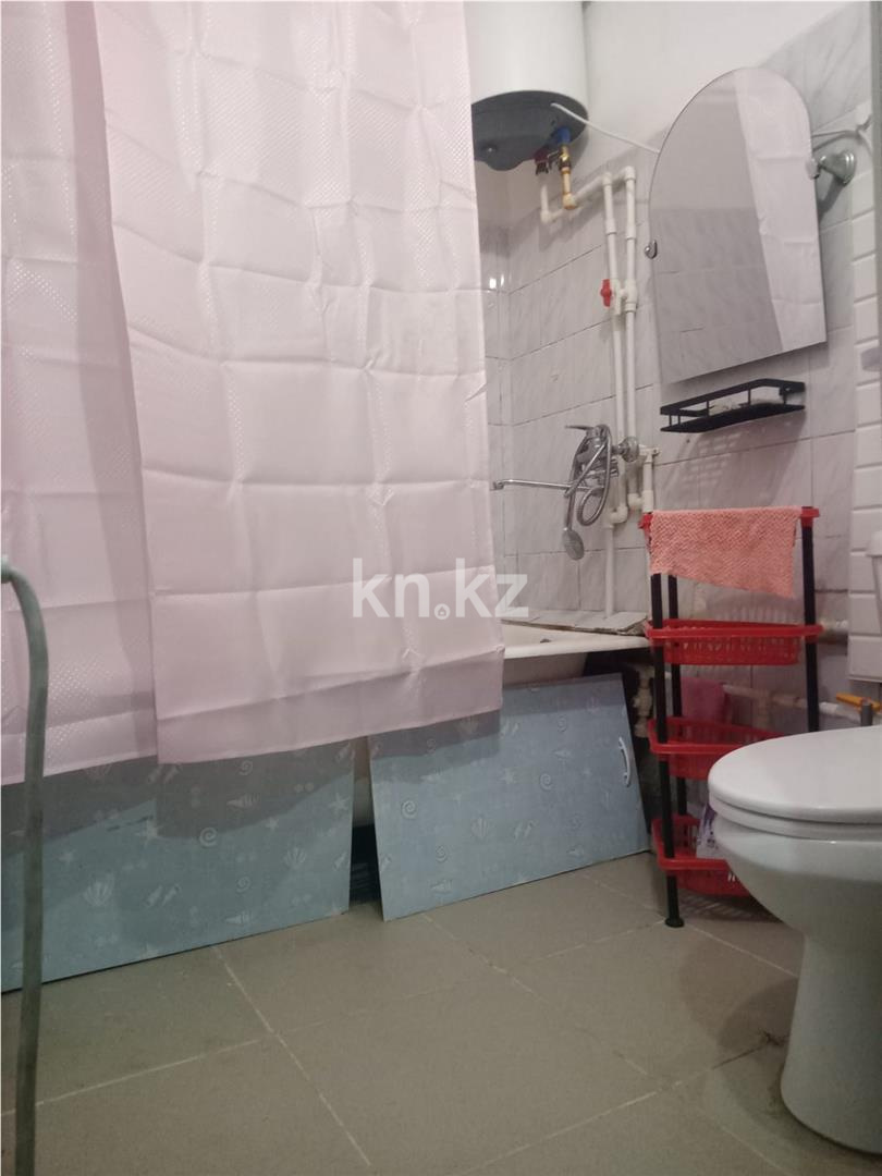 Продажа 1-комнатной квартиры, 31 м², пр. Бухар-жырау в Караганде - фото 7